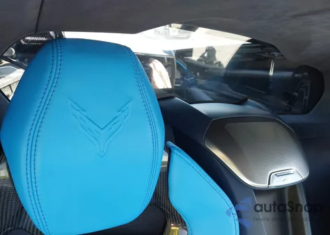 2023 Chevrolet Corvette Stingray Rwd 3Lt from USA, damaged, VIN 1G1YC2D41P5121824